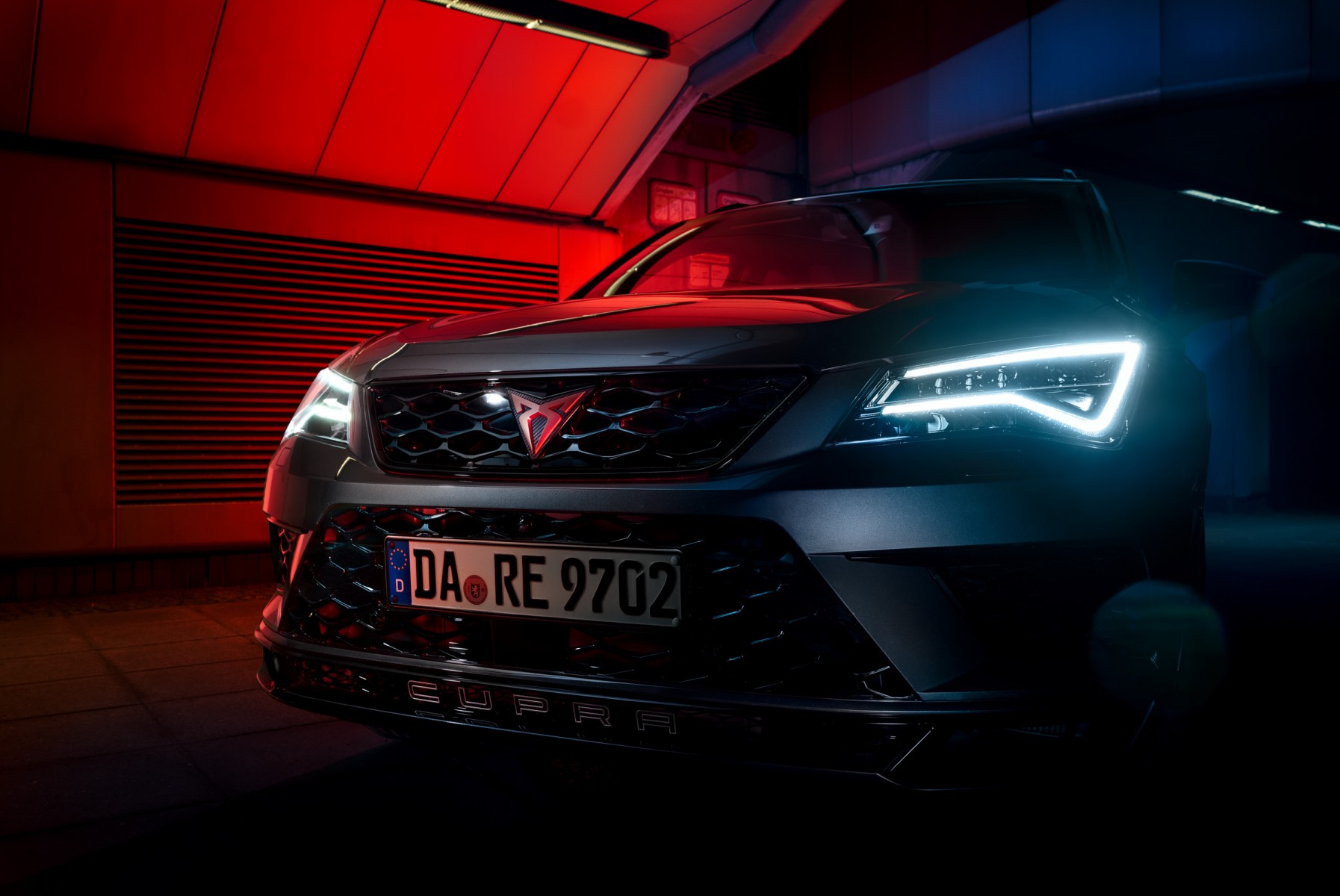 Seat_DSF1673_edit01_rgb